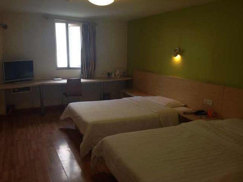 7Days Inn Dalian Xinghai Square Lianhe Road Metro Station Экстерьер фото